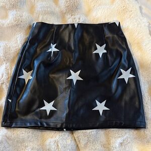 Black Star Patterned Women's Skirt